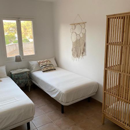 Apartamento Bella Paula Es Pujols Exterior foto